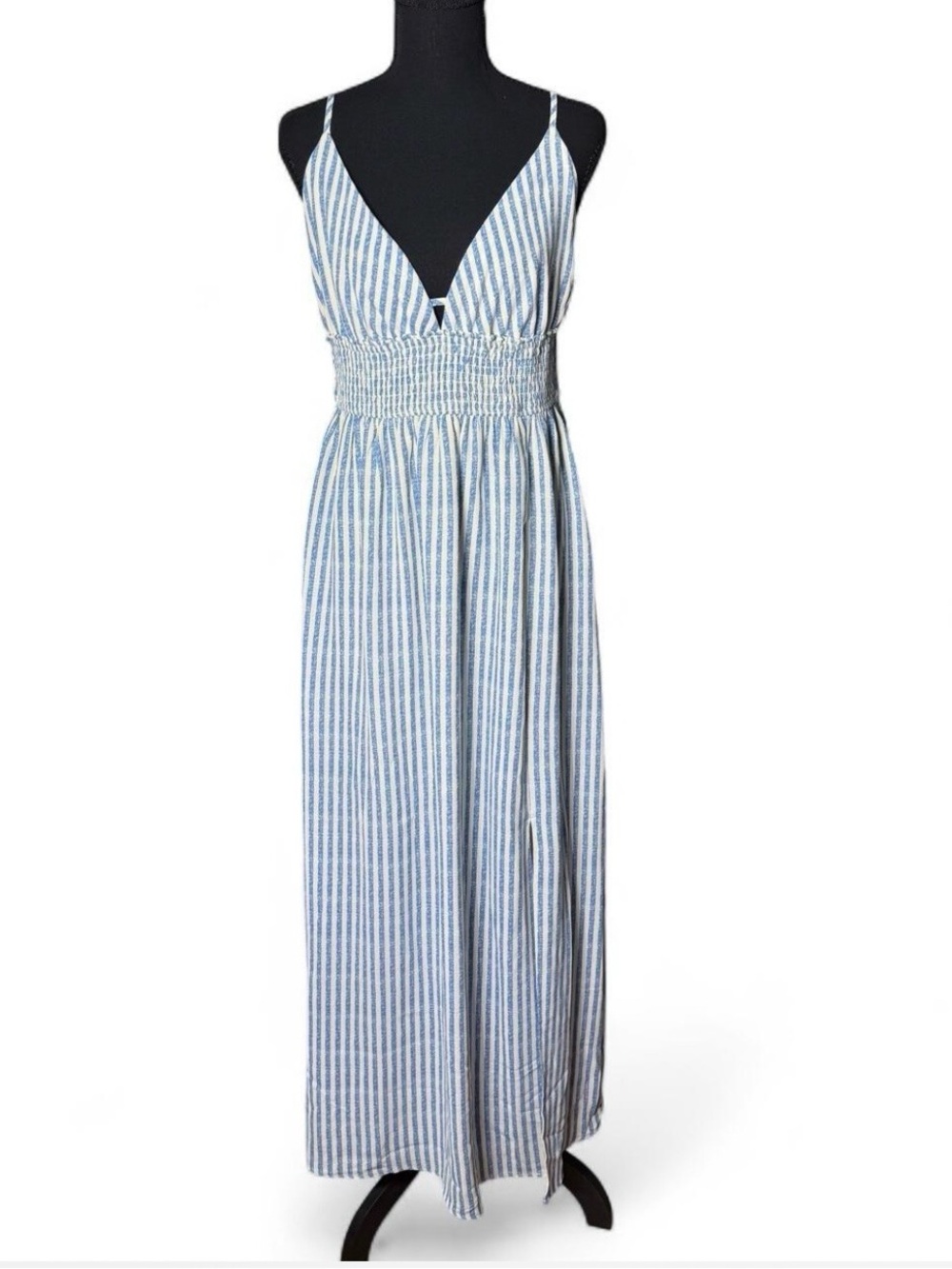 Inspired Hearts Striped Sundress Size Large Blue White Smocked Backless Maxi
